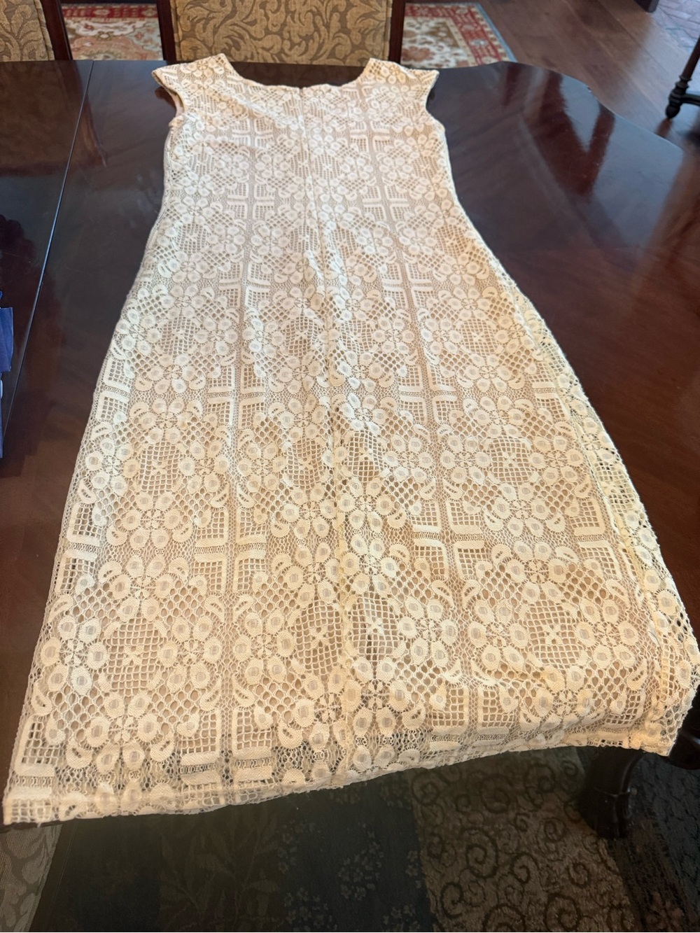 Cream Lace Floral Crochet Dress — Classic Sleeveless Design